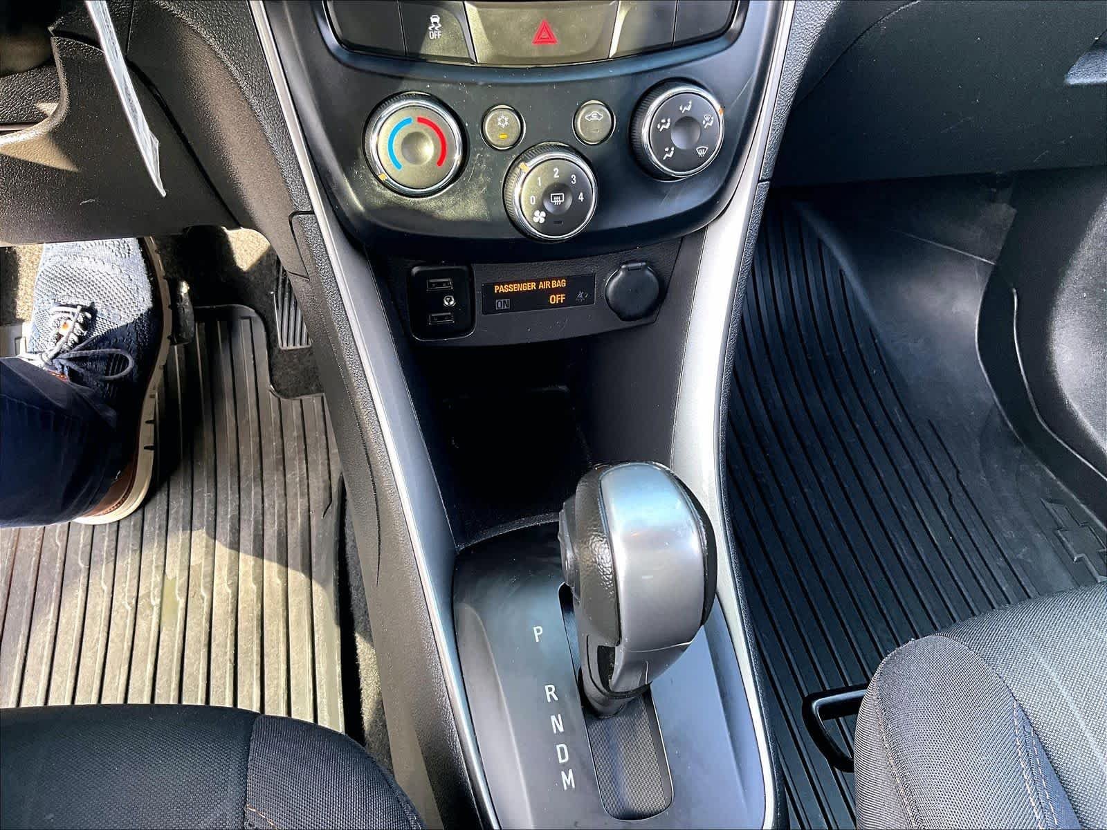 Used 2020 Chevrolet Trax LT image 25