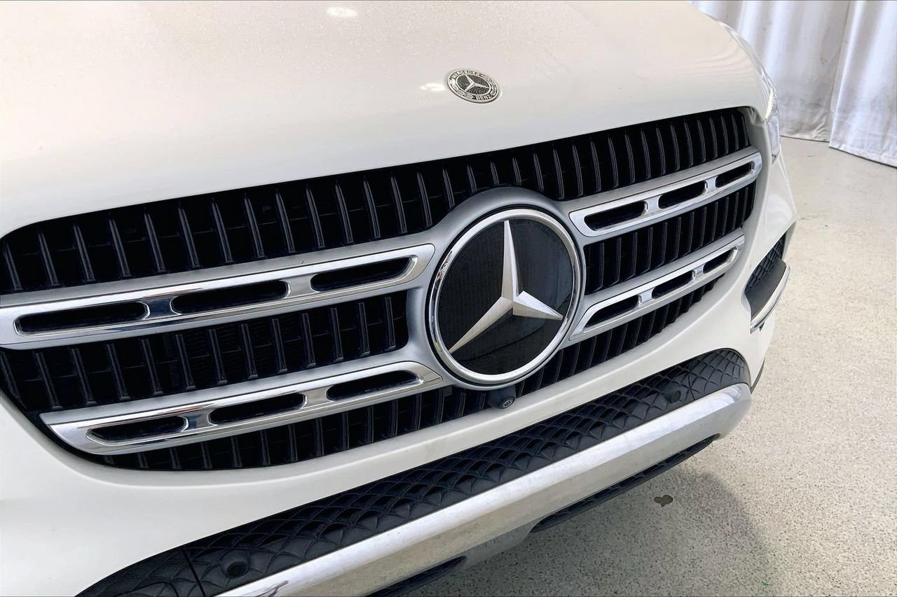 Used 2024 Mercedes-Benz GLE 350 4MATIC w/ 3rd Row Seat Package image 30