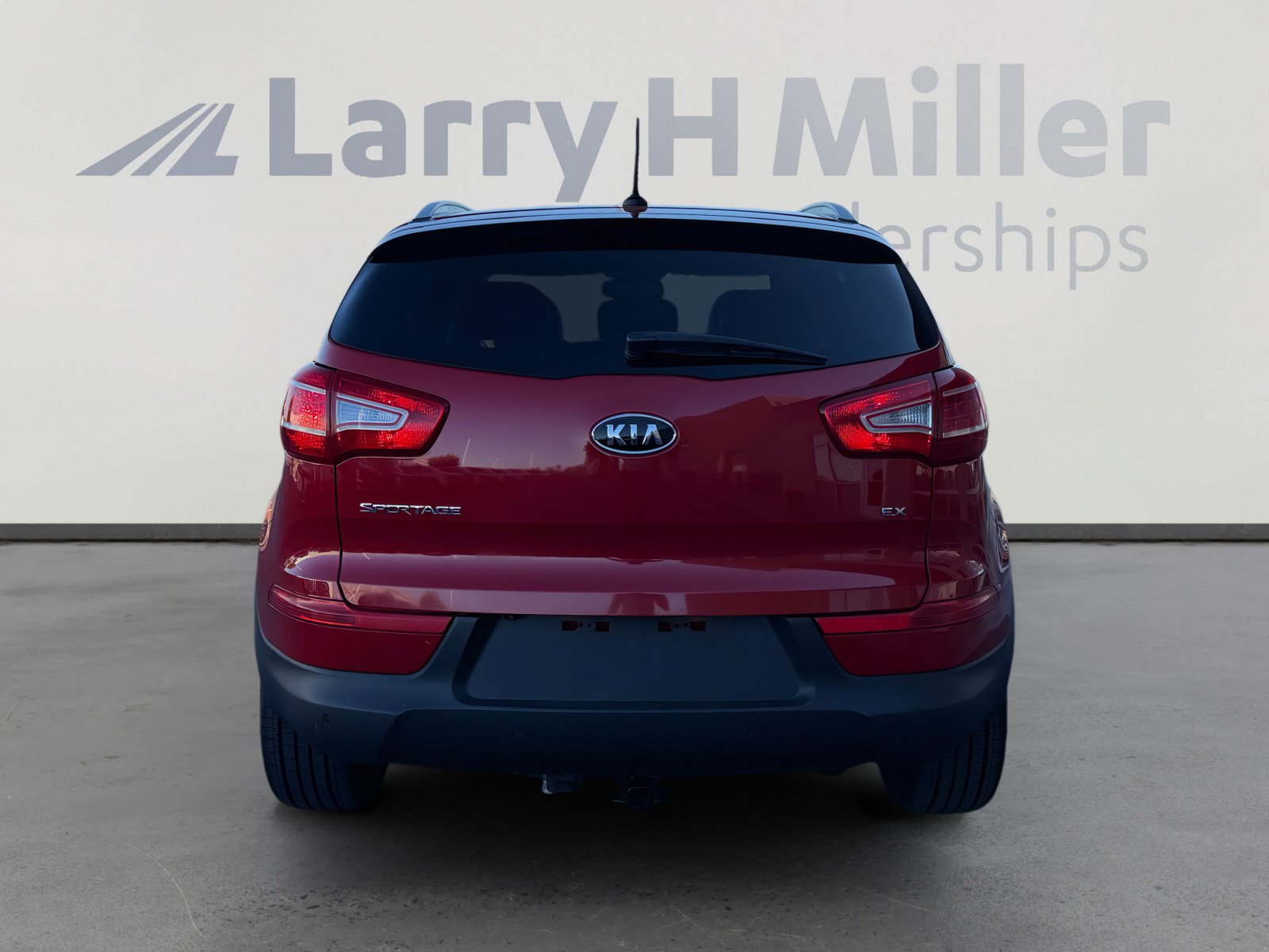 Used 2011 Kia Sportage EX w/ Premium Pkg w/Leather Seats FWD image 4