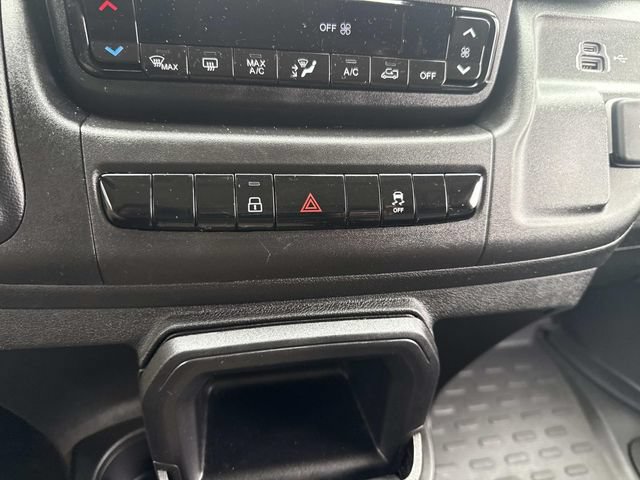 Used 2025 RAM ProMaster 2500 w/ Convenience Group FWD image 24