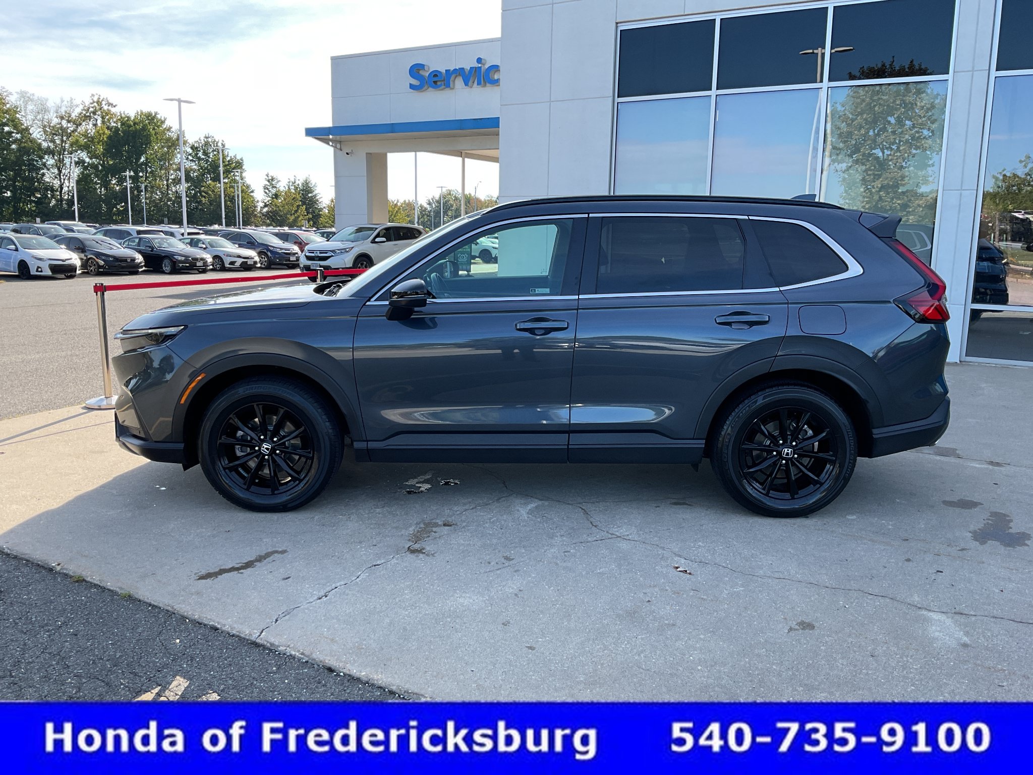 Certified 2024 Honda CR-V Sport-L image 3