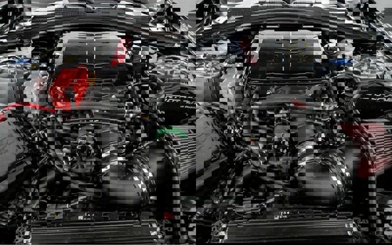 Used 2020 Chevrolet Camaro ZL1 image 15