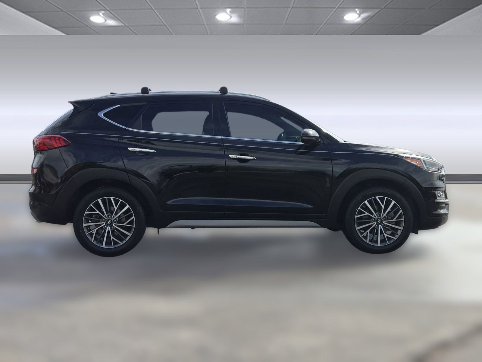 Used 2021 Hyundai Tucson Limited w/ Cargo Package image 7