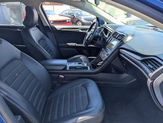 Used 2018 Ford Fusion SE w/ Equipment Group 201A image 31