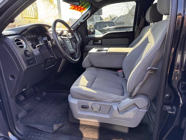 Used 2014 Ford F150 XLT w/ Equipment Group 302A Luxury AWD/4WD image 9