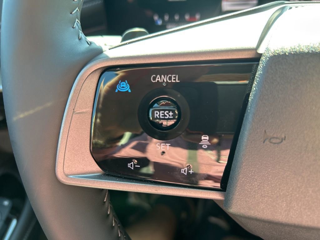 Certified 2025 Nissan Murano SL AWD/4WD image 28