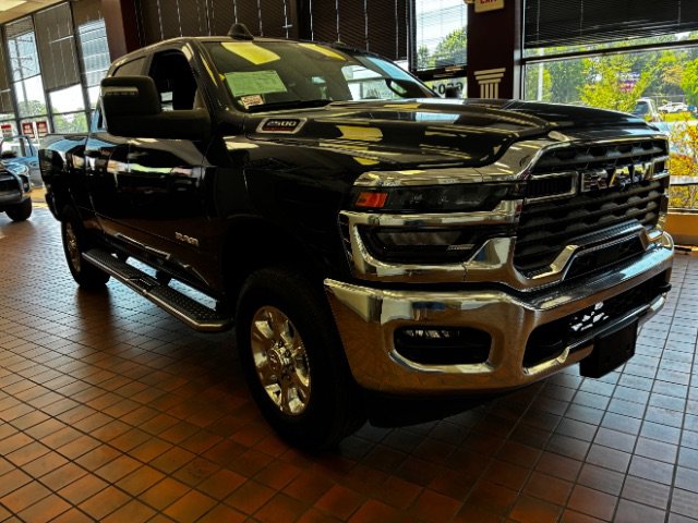 Used 2026 RAM 2500 Big Horn AWD/4WD image 1