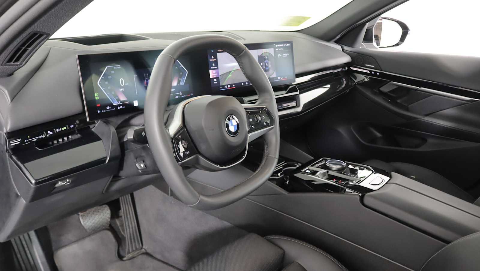 Used 2024 BMW 530i xDrive w/ Premium Package AWD/4WD image 12