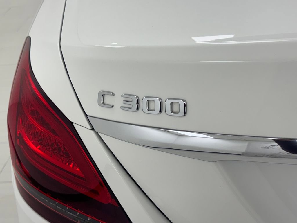 Used 2021 Mercedes-Benz C 300 Sedan image 38