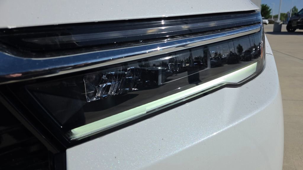 Used 2026 Honda Pilot Touring image 9