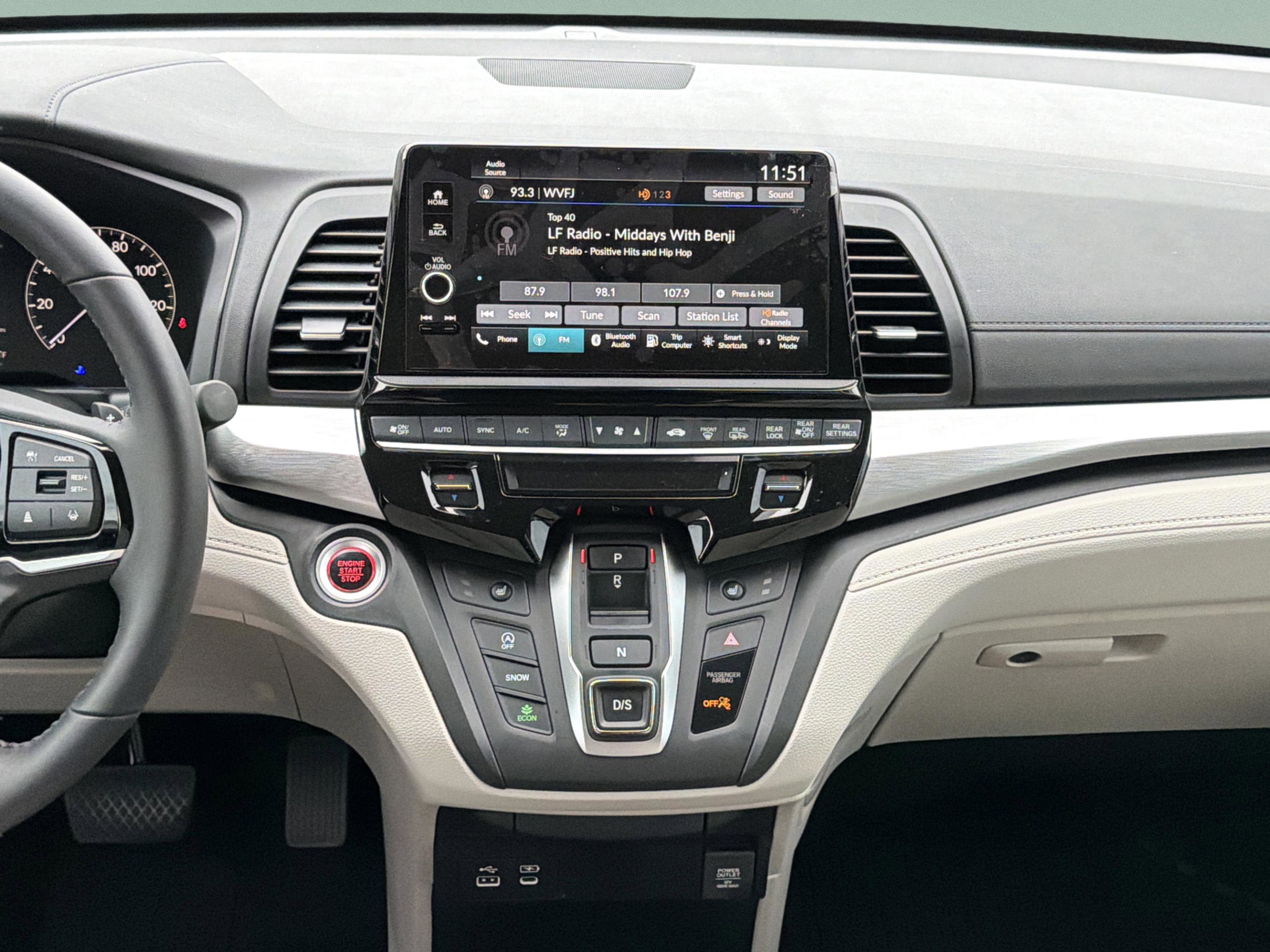 Certified 2026 Honda Odyssey EX-L image 11