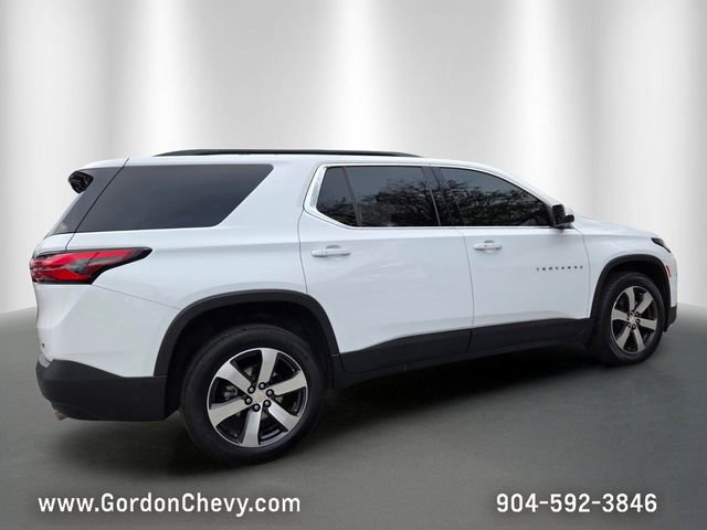 Certified 2023 Chevrolet Traverse LT w/ LT Premium Package FWD image 6