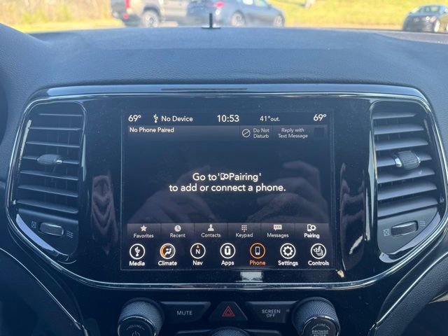 Used 2019 Jeep Grand Cherokee Limited w/ Luxury Group II image 20