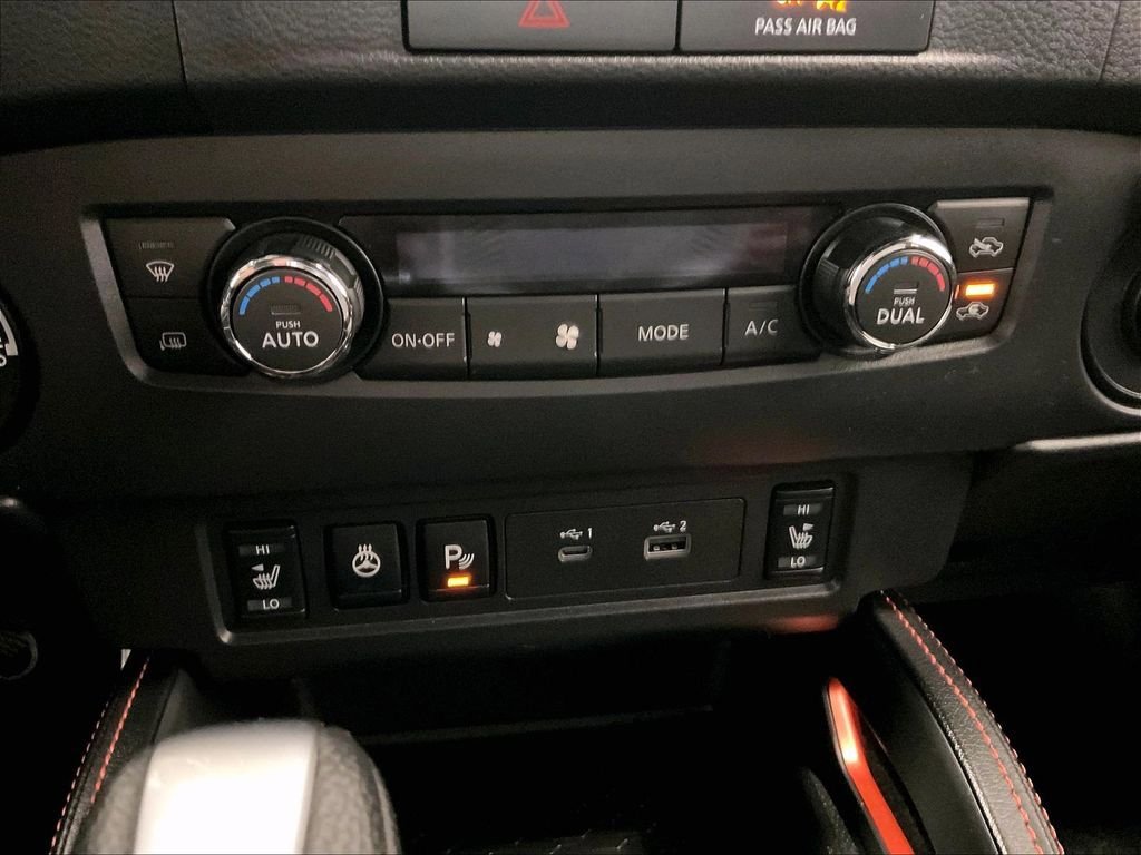 Used 2023 Nissan Frontier PRO-4X w/ Pro Convenience Package AWD/4WD image 25
