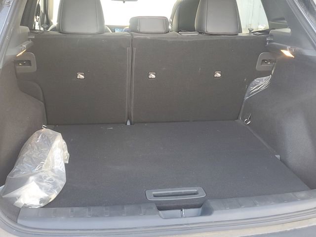 Certified 2025 Nissan Kicks SR w/ SR Premium Package FWD image 8