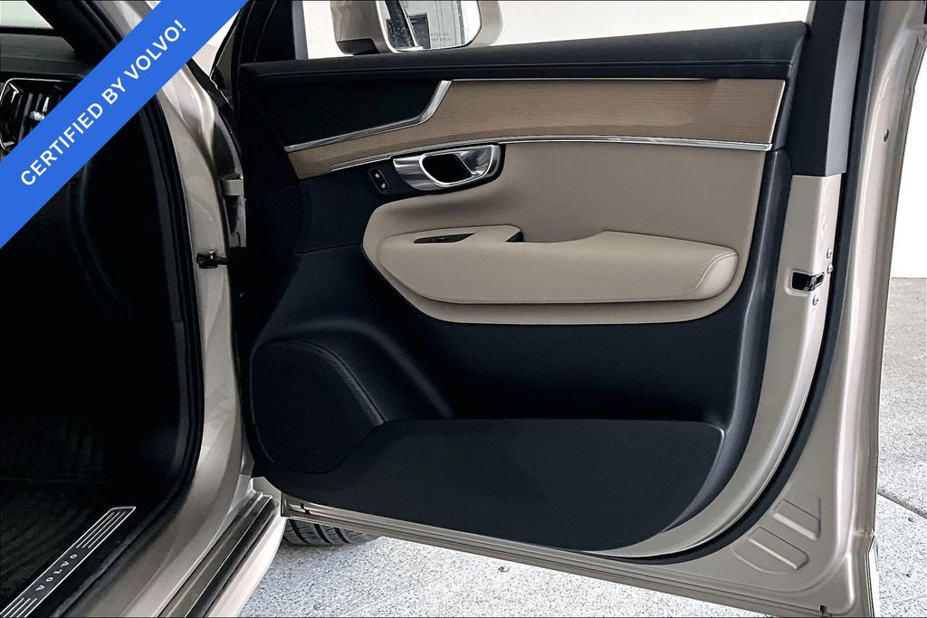 Used 2026 Volvo XC90 B5 Plus AWD/4WD image 22