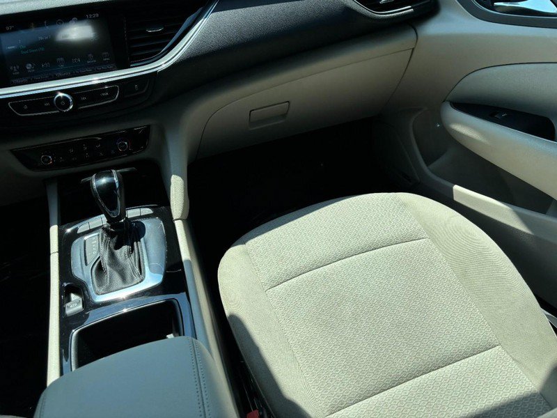 Used 2018 Buick Regal Preferred w/ Sights and Sounds Package FWD image 14