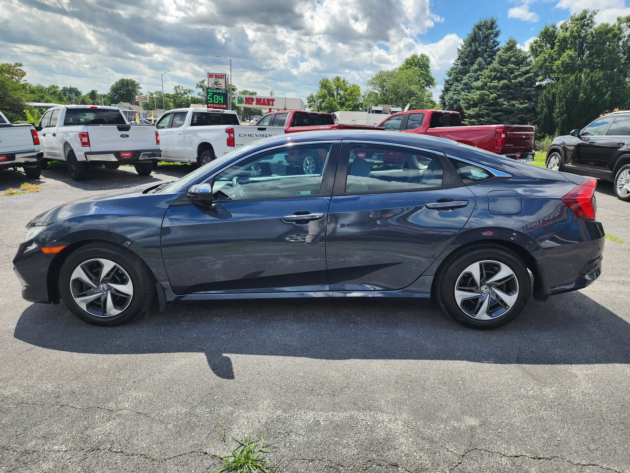 Used 2021 Honda Civic LX image 4