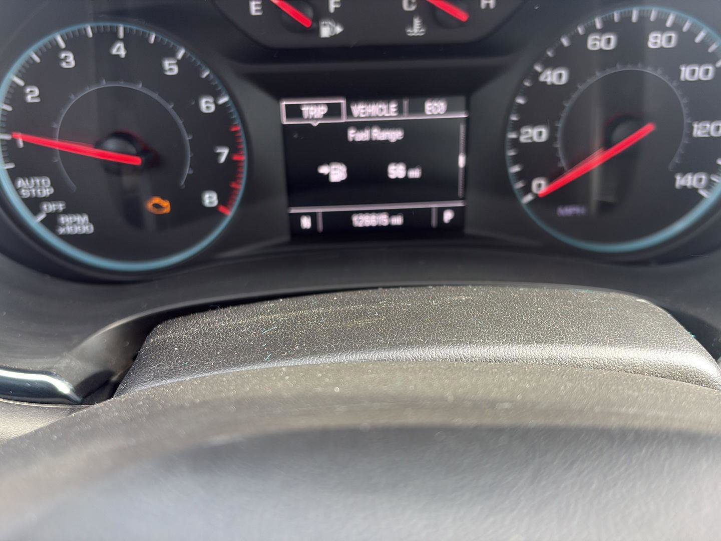 Used 2017 Chevrolet Malibu LT FWD image 4