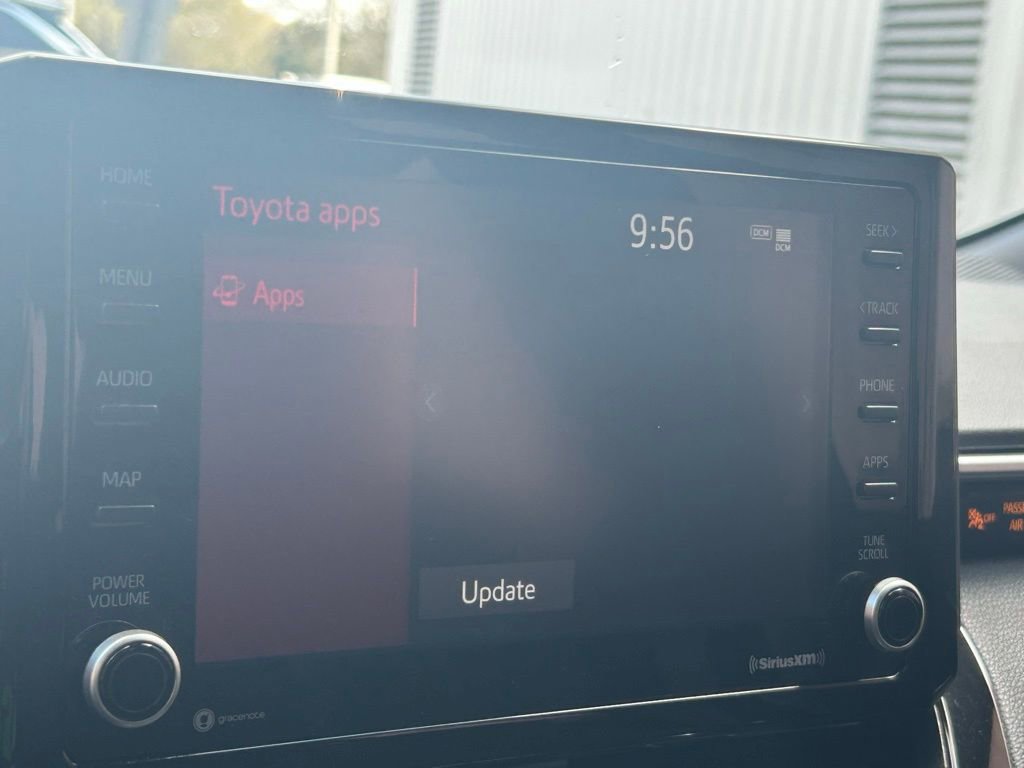 Used 2022 Toyota Corolla SE image 17