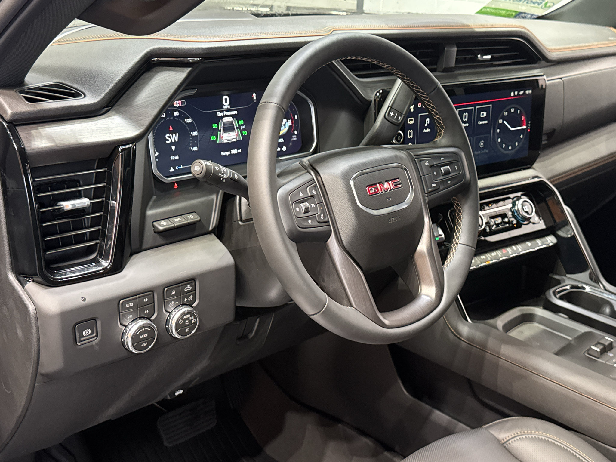 New 2026 GMC Sierra 2500 AT4 w/ AT4 Premium Plus Package AWD/4WD image 20