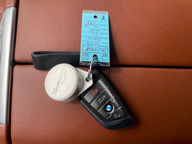 Used 2022 BMW X6 M50i w/ Dynamic Handling Package AWD/4WD image 26