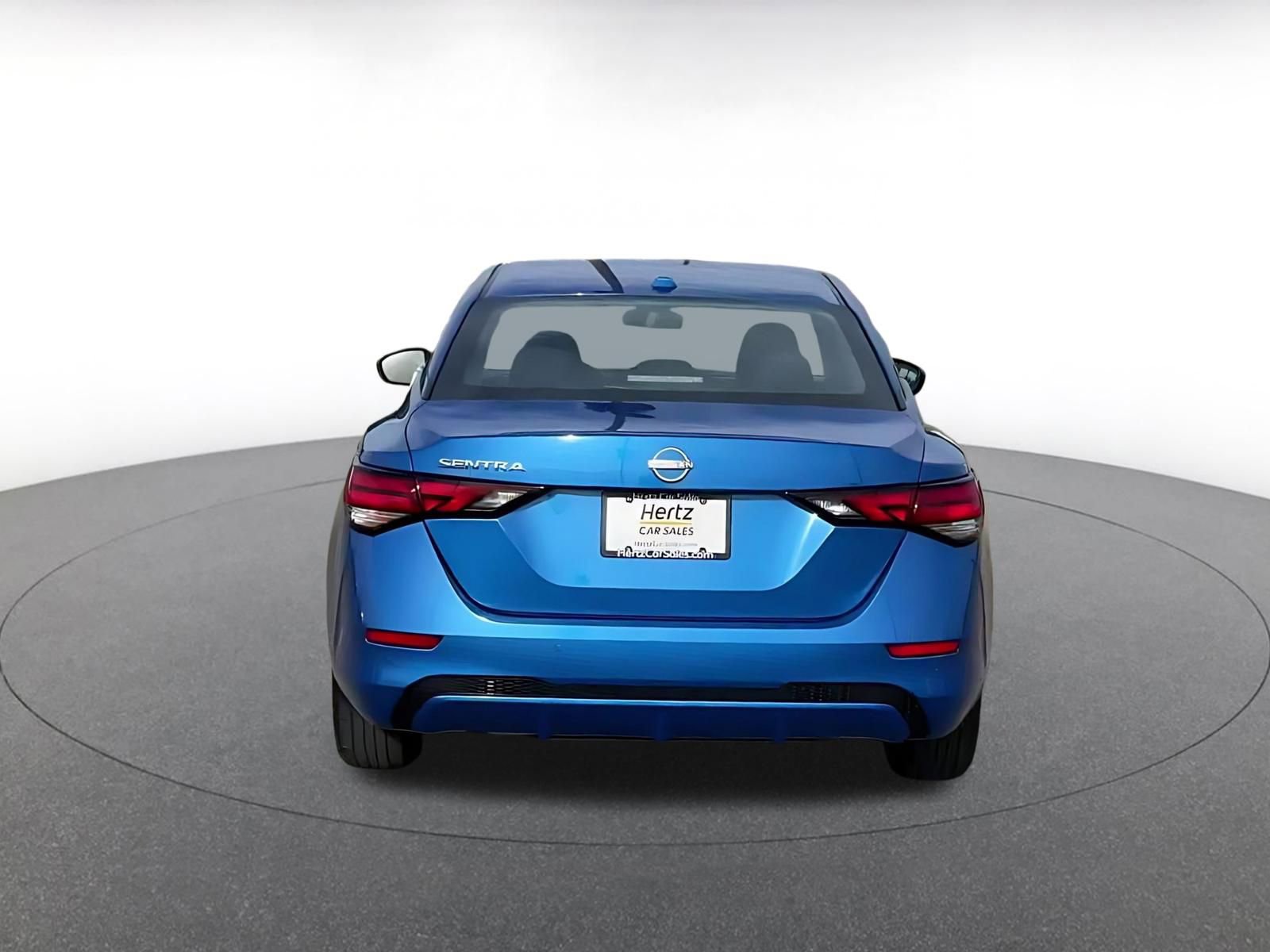 Used 2025 Nissan Sentra SV image 12