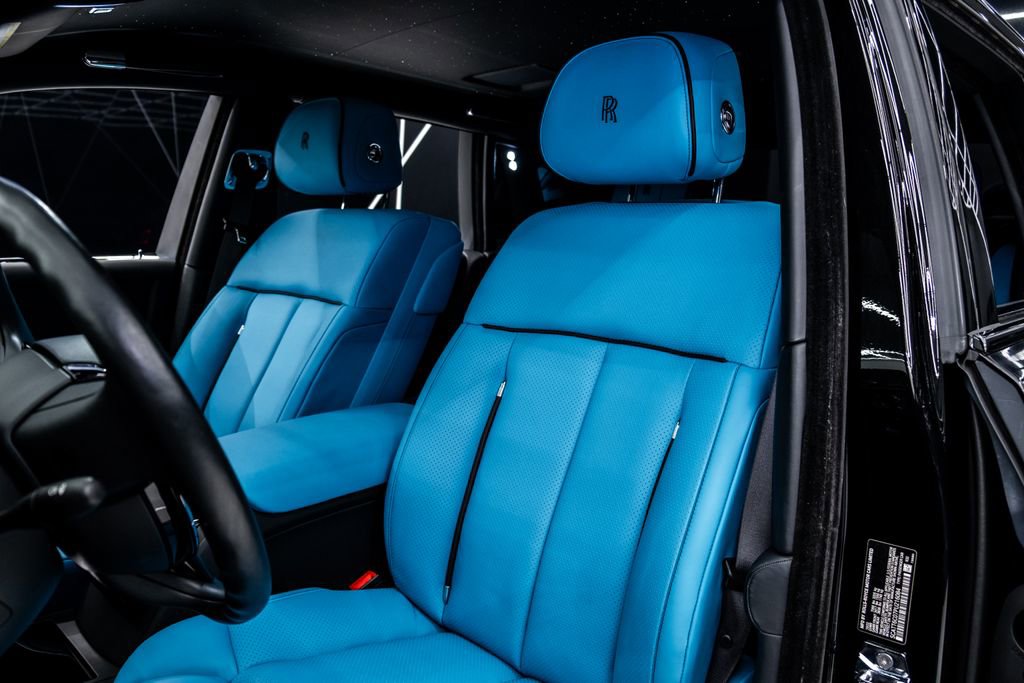 Used 2023 Rolls-Royce Phantom Sedan image 18