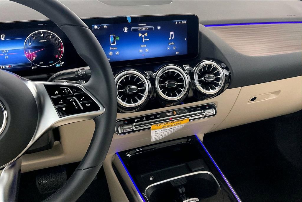 New 2026 Mercedes-Benz GLA 250 image 6