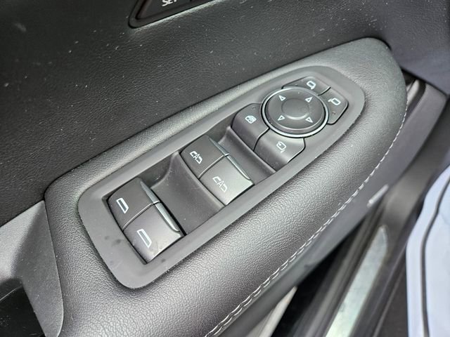 Certified 2025 Cadillac XT5 Premium Luxury FWD image 31