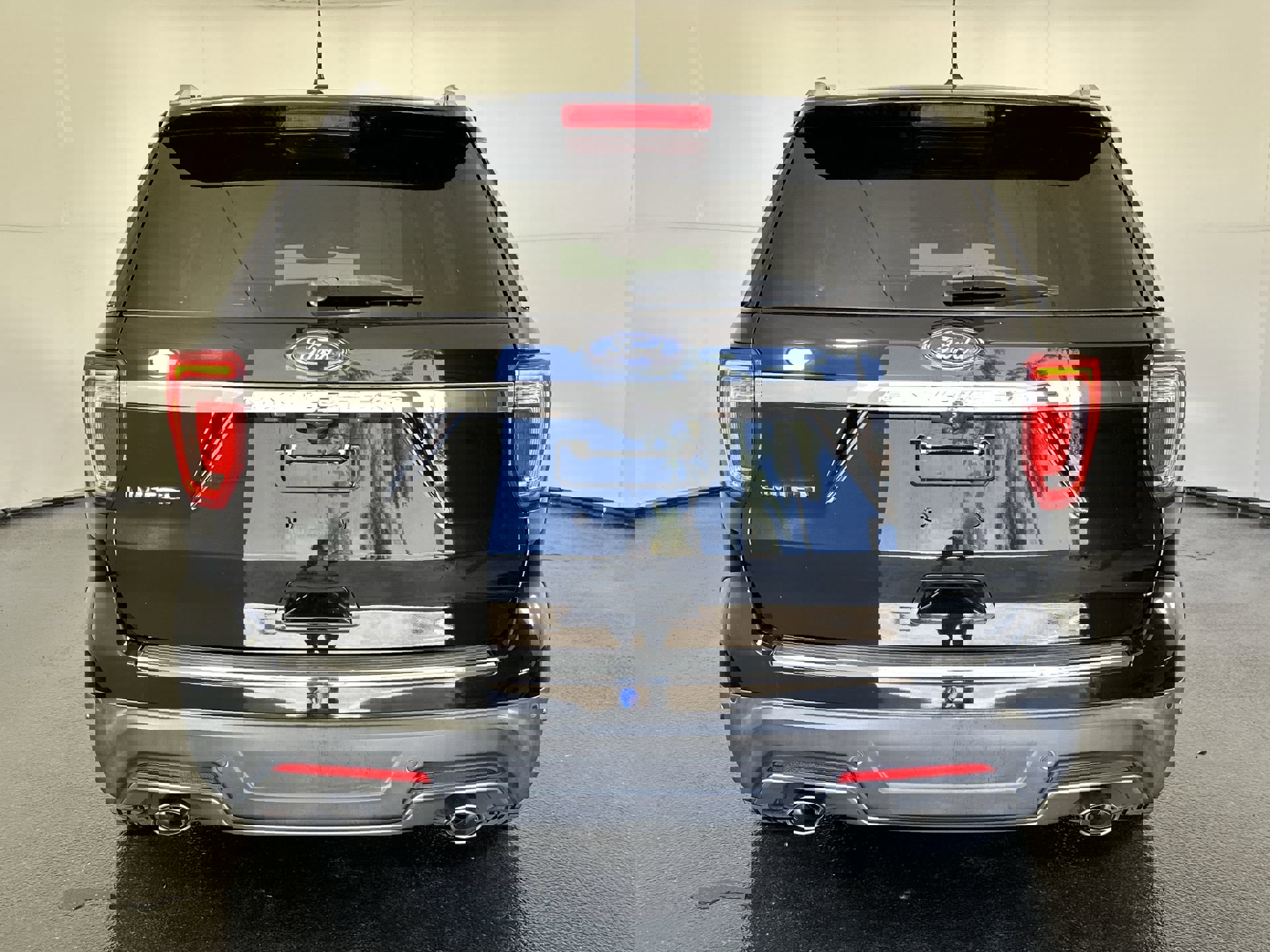 Used 2018 Ford Explorer Limited image 10