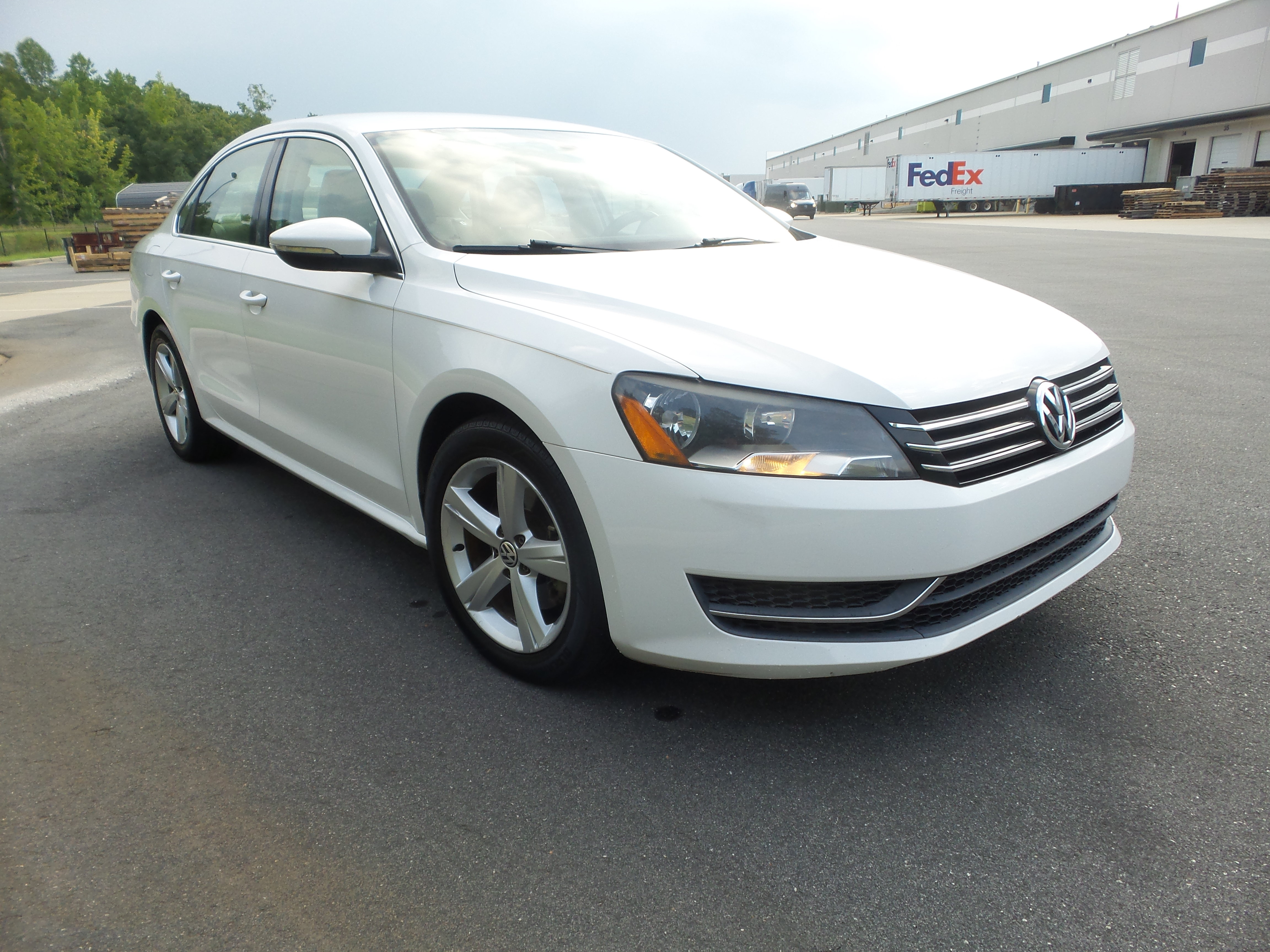 Used 2012 Volkswagen Passat 2.5 SE