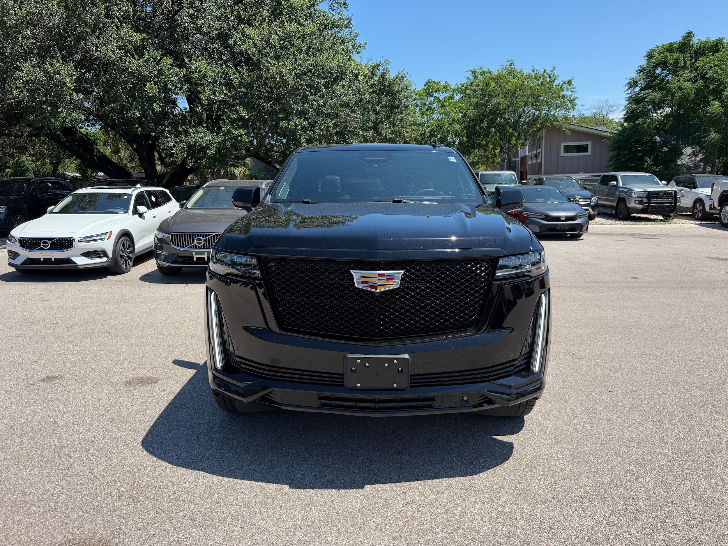 Used 2024 Cadillac Escalade Sport Platinum AWD/4WD image 8