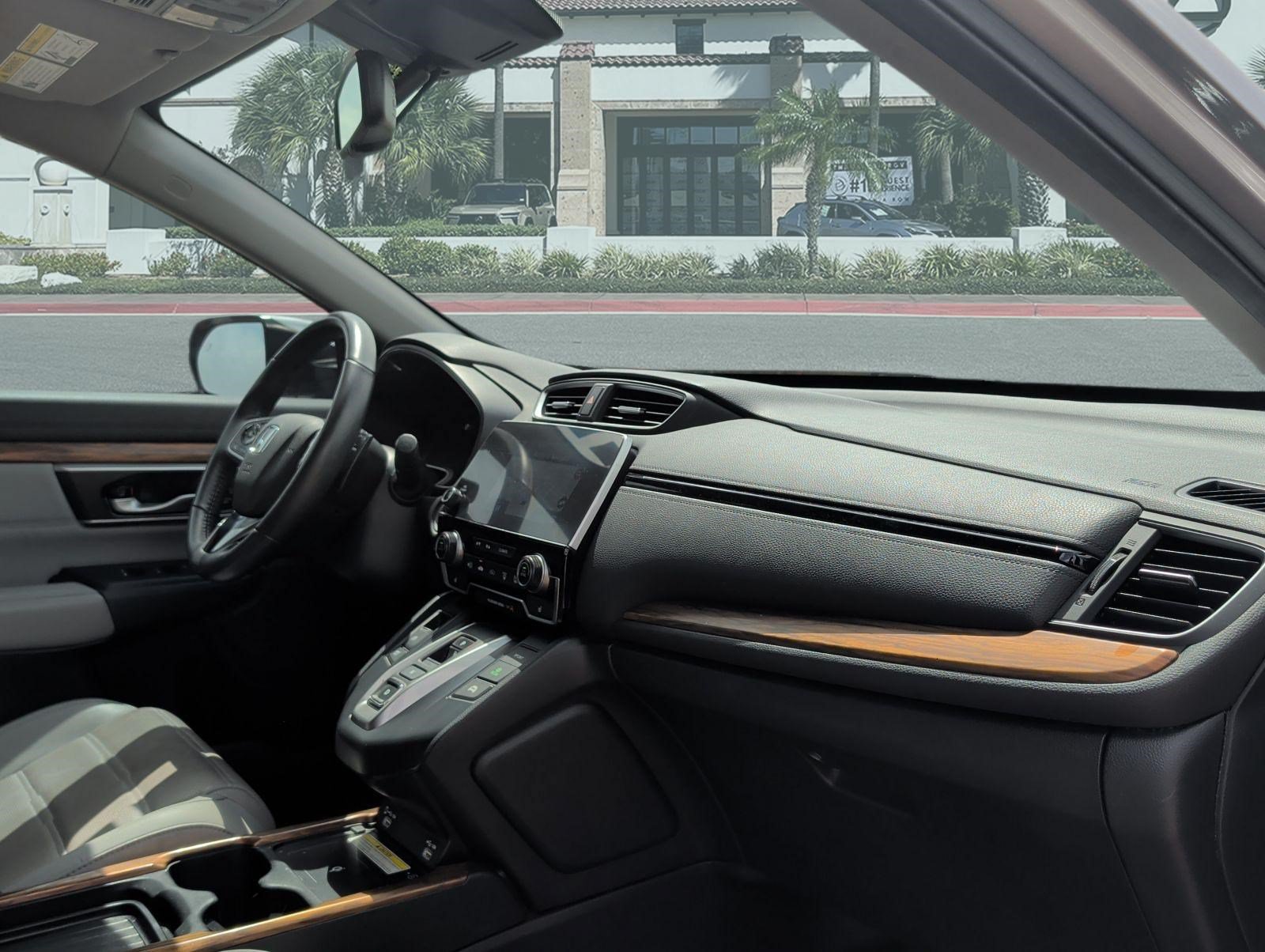 Used 2022 Honda CR-V Touring image 30