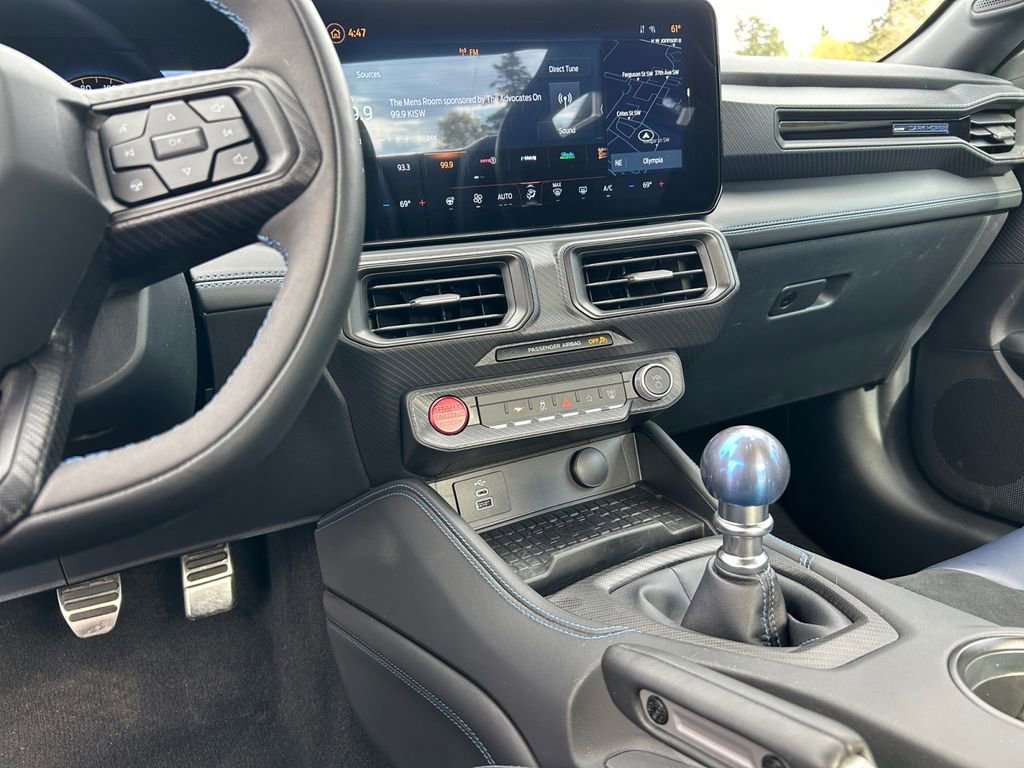 Used 2024 Ford Mustang Dark Horse image 20