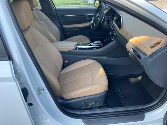 Used 2021 Hyundai Sonata Limited FWD image 12