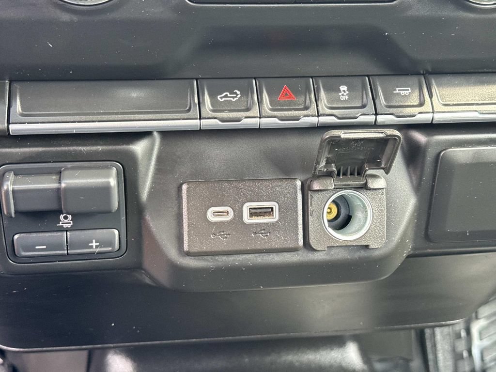 Used 2022 GMC Sierra 2500 Pro w/ Convenience Package RWD image 30