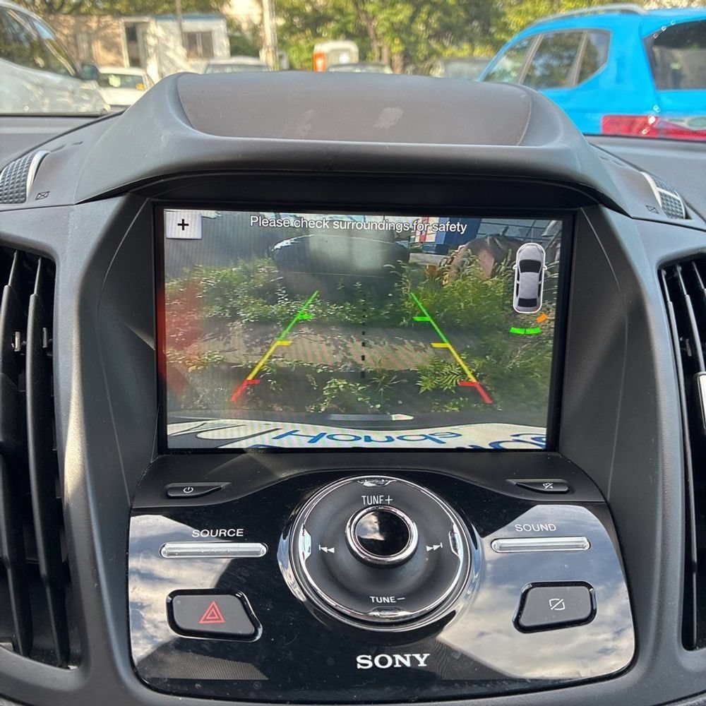 Used 2019 Ford Escape Titanium AWD/4WD image 9