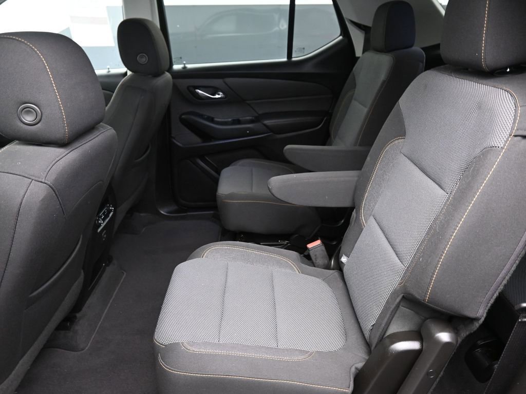 Used 2019 Chevrolet Traverse LT image 11