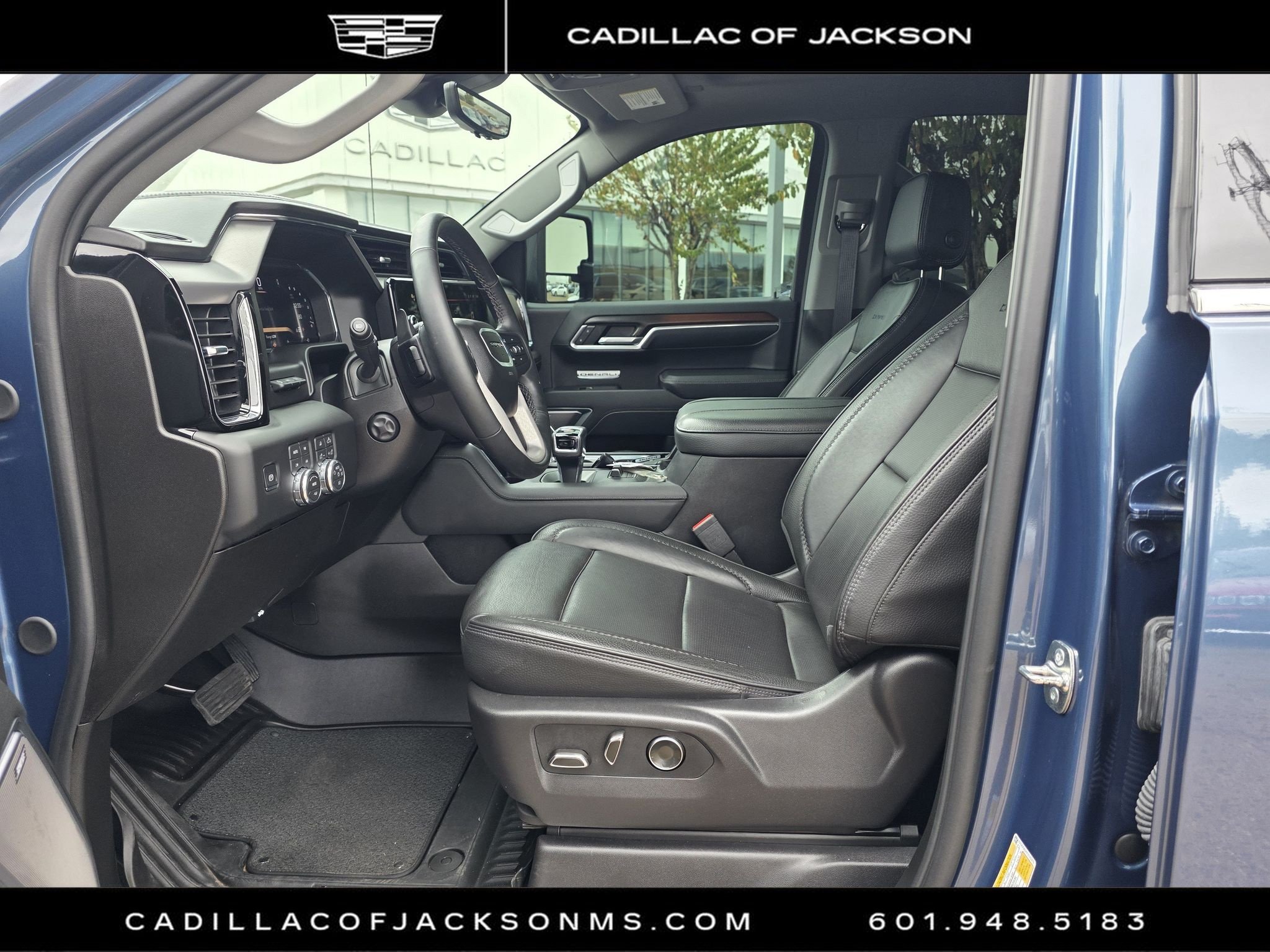 Used 2026 GMC Sierra 1500 Denali w/ Denali Reserve Package AWD/4WD image 21