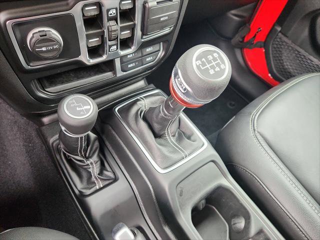 Certified 2022 Jeep Wrangler Unlimited Sahara w/ LED Lighting Group image 14