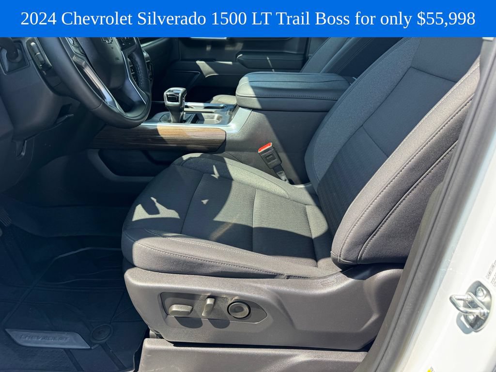 Used 2024 Chevrolet Silverado 1500 LT Trail Boss AWD/4WD image 16
