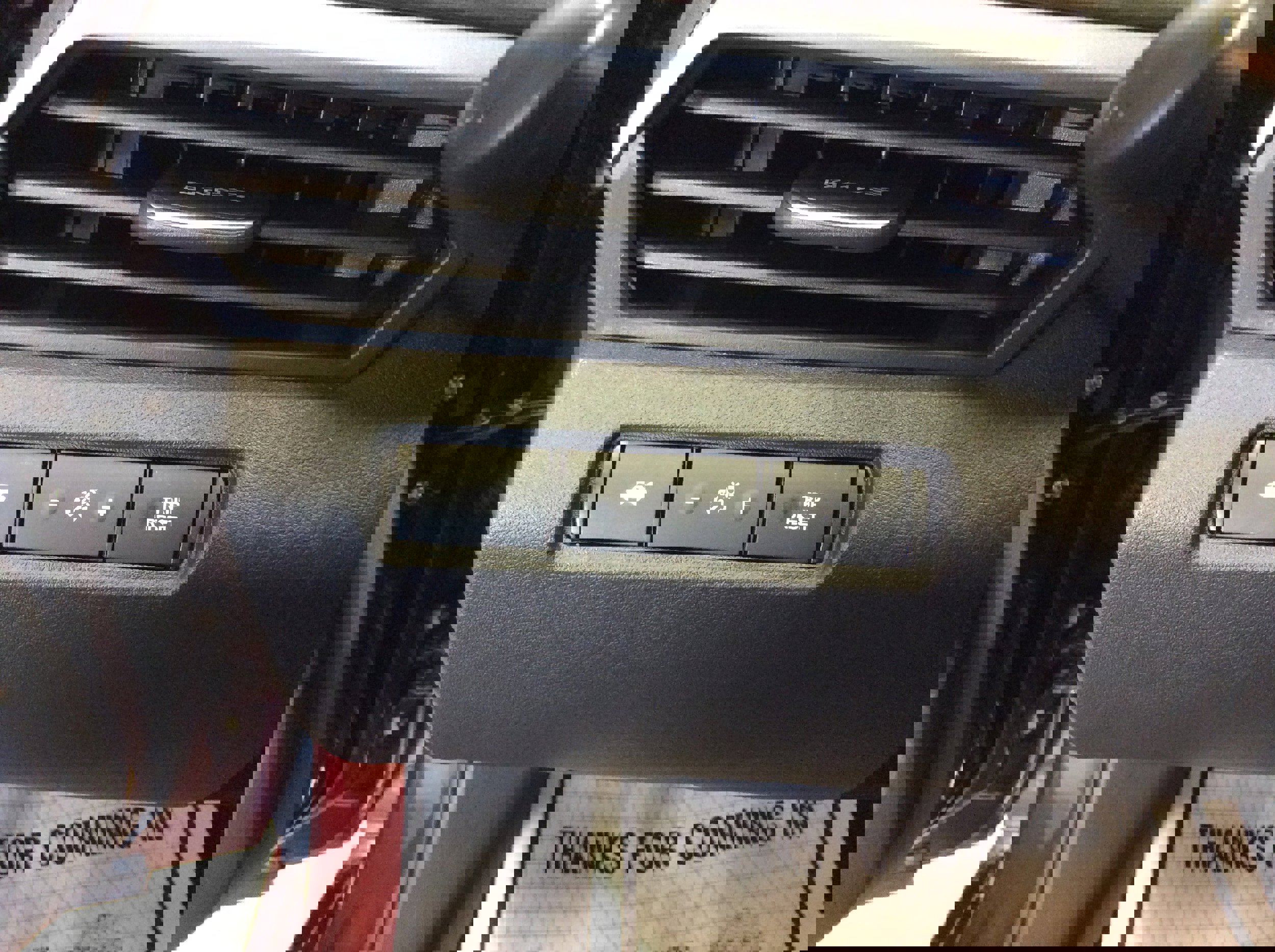 Used 2024 Nissan Altima 2.5 SV image 16