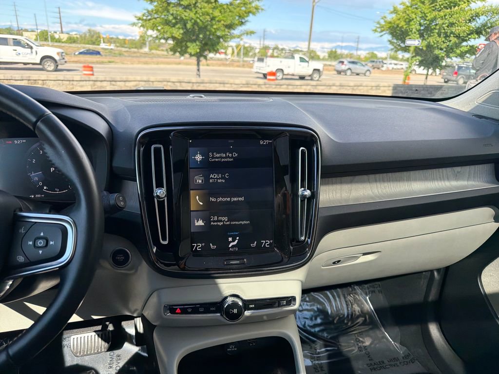Used 2020 Volvo XC40 T5 Inscription w/ Protection Package Premier AWD/4WD image 18