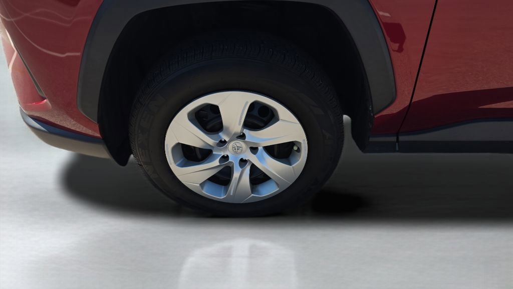 Certified 2022 Toyota RAV4 LE FWD image 25