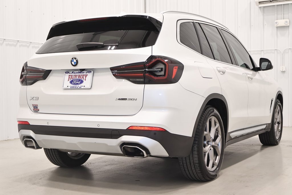 Used 2022 BMW X3 xDrive30i w/ Premium Package 2 (ZPA) image 9