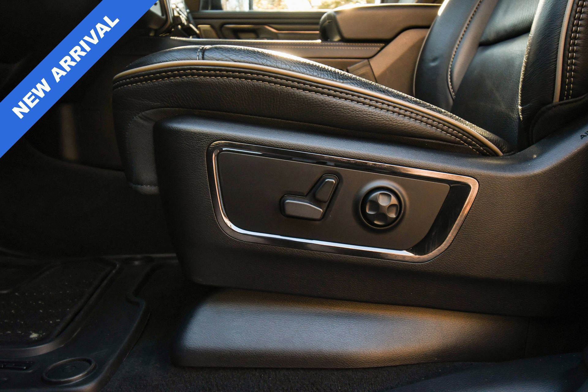 Used 2023 RAM 1500 Limited image 43