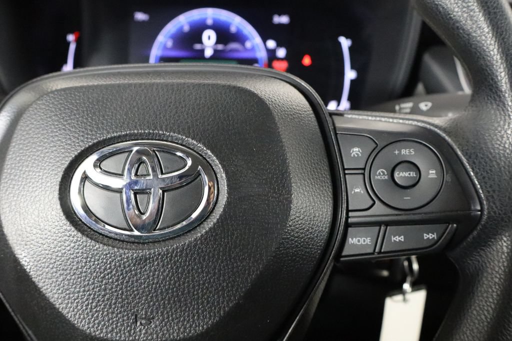 Used 2026 Toyota Corolla LE FWD image 10