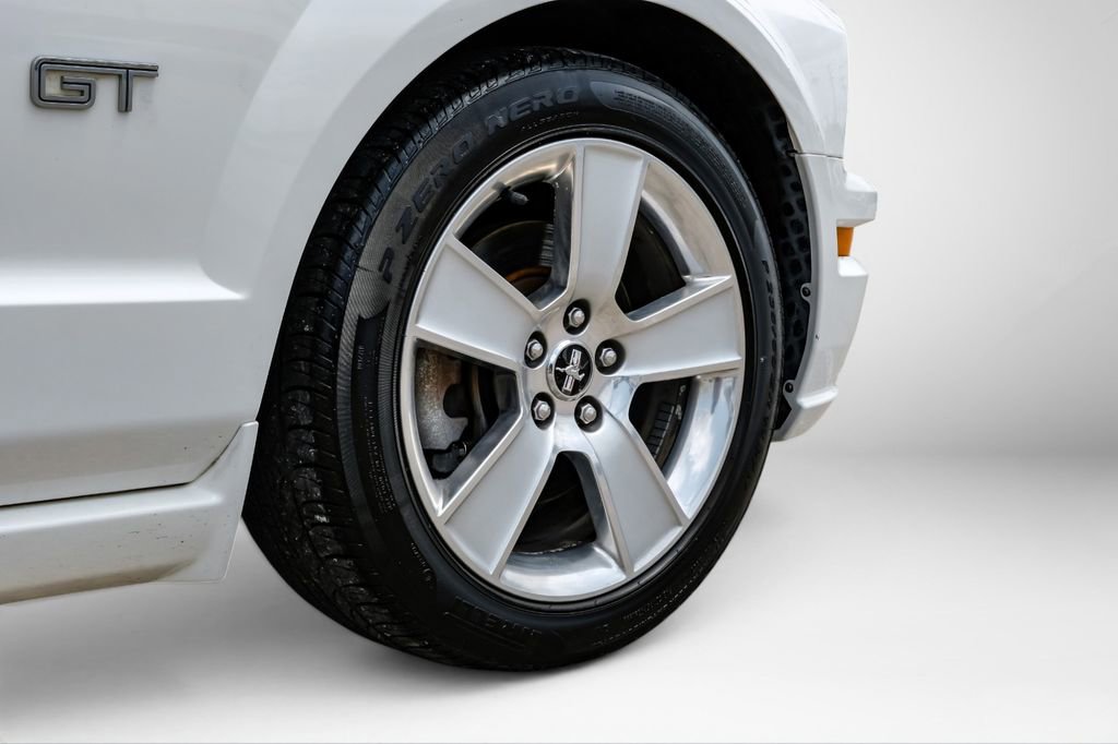 Used 2007 Ford Mustang GT Premium RWD image 45