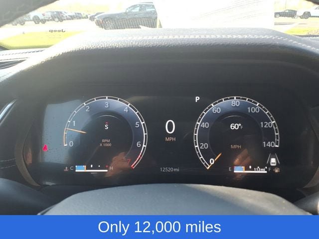 Used 2025 Jeep Grand Cherokee L Limited AWD/4WD image 20